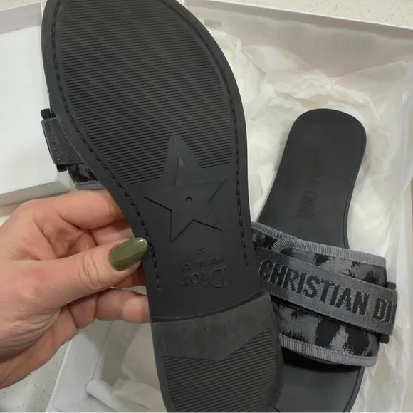 Christian Dior sandals - Picture 6 of 8